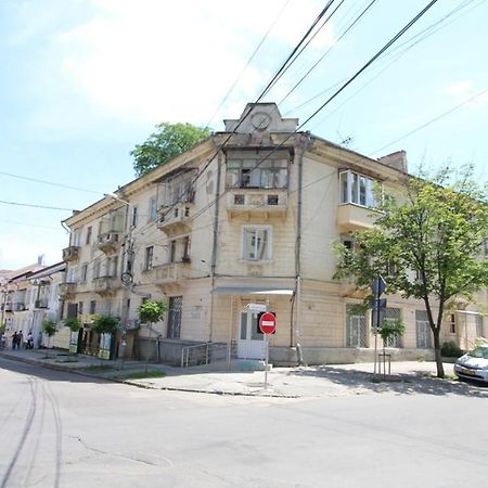 Central Park Apartment Chisinau Bagian luar foto
